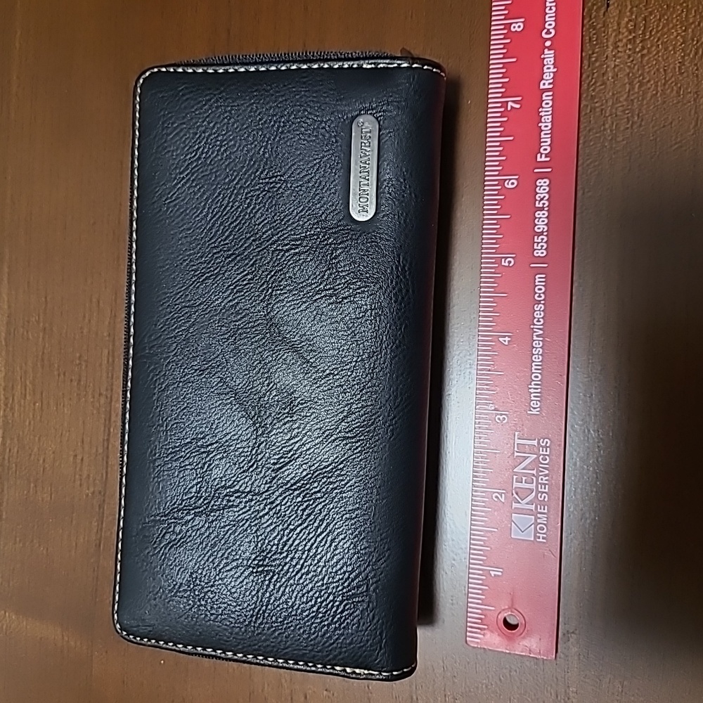 Wallet - Picture 2 of 4